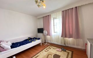 Apartament spatios cu 3 camere, zona Liana Bucovinei - Poză 4