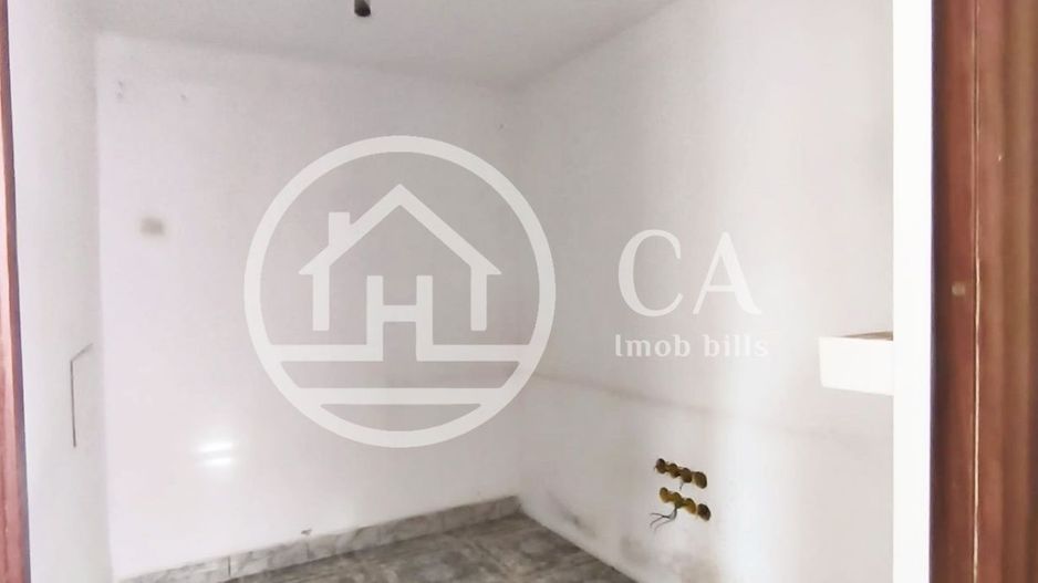 Casa de închiriat cu 6 camere în Rogerius, Oradea - Poză 14