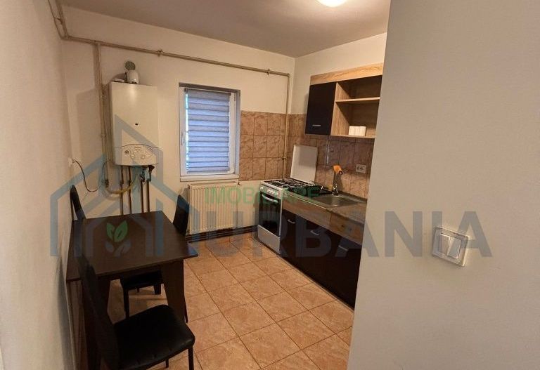 Apartament 2 camere Podu de Fier - Poză 1