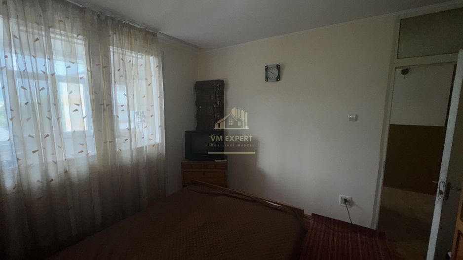 APARTAMENT 2 CAMERE, CAMPULUNG, ETAJ 3, GRUI - Poză 14