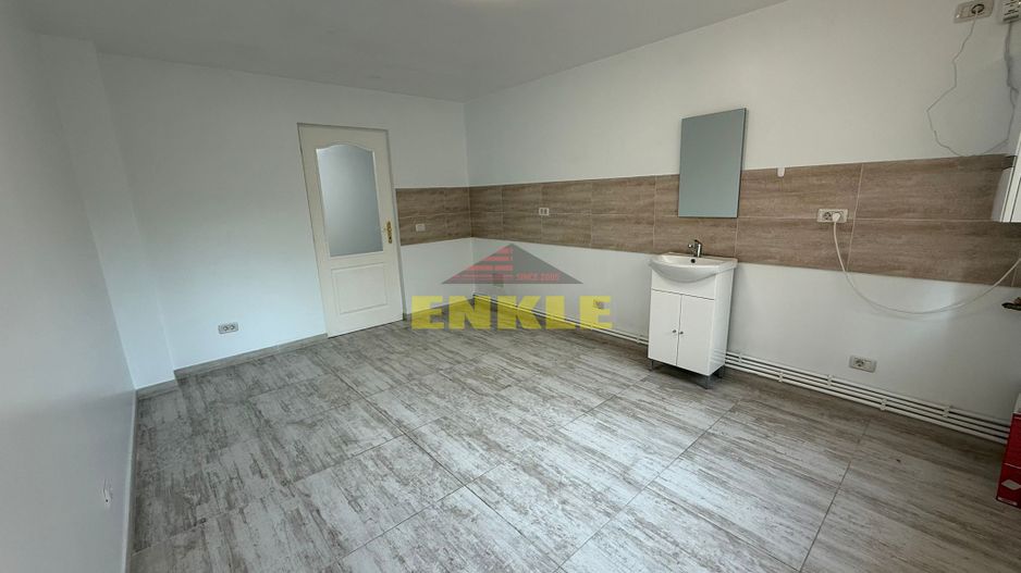 De închiriat doua spații pentru birouri, zona Unirii. - Poză 3