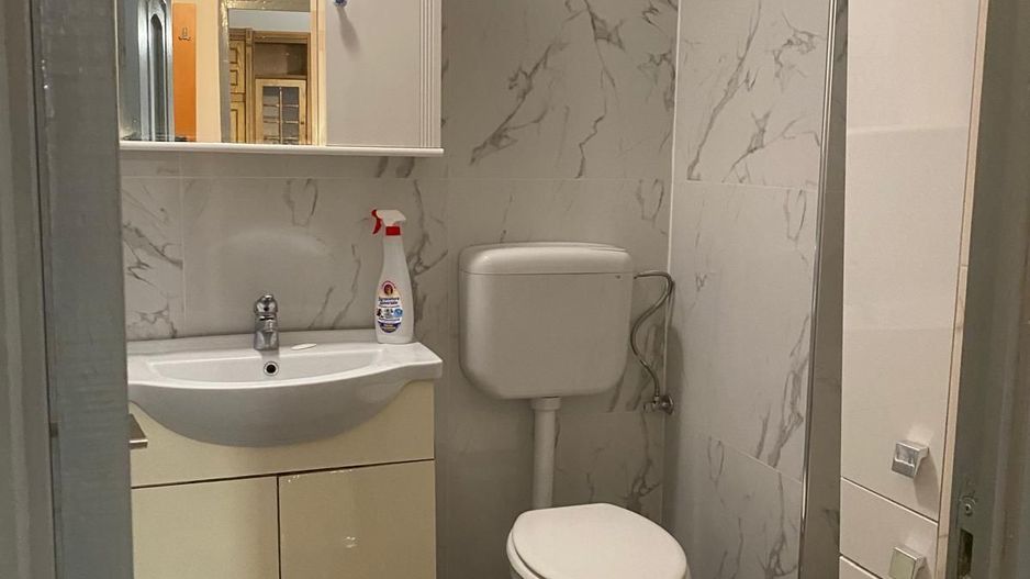 Garsonieră decomandată, spațioasă – zona Confectii - Poză 4