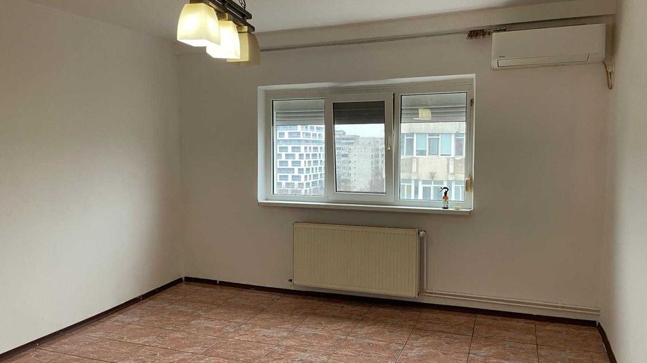 De vanzare 3 camere, centrala,  etaj 8, instalație nouă,  zona 13 Septembrie - Poză 1