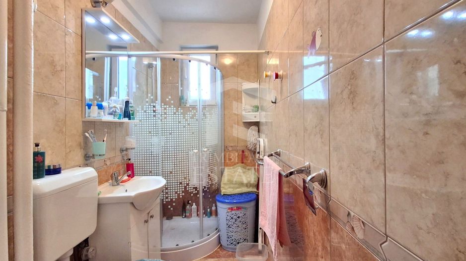 De Vanzare Apartament 2 Camere  zona Magheru - Poză 11