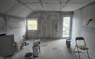 Vila noua, P+M, teren 350 mp - zona Bariera Traian - COMISION 0% - Poză 2