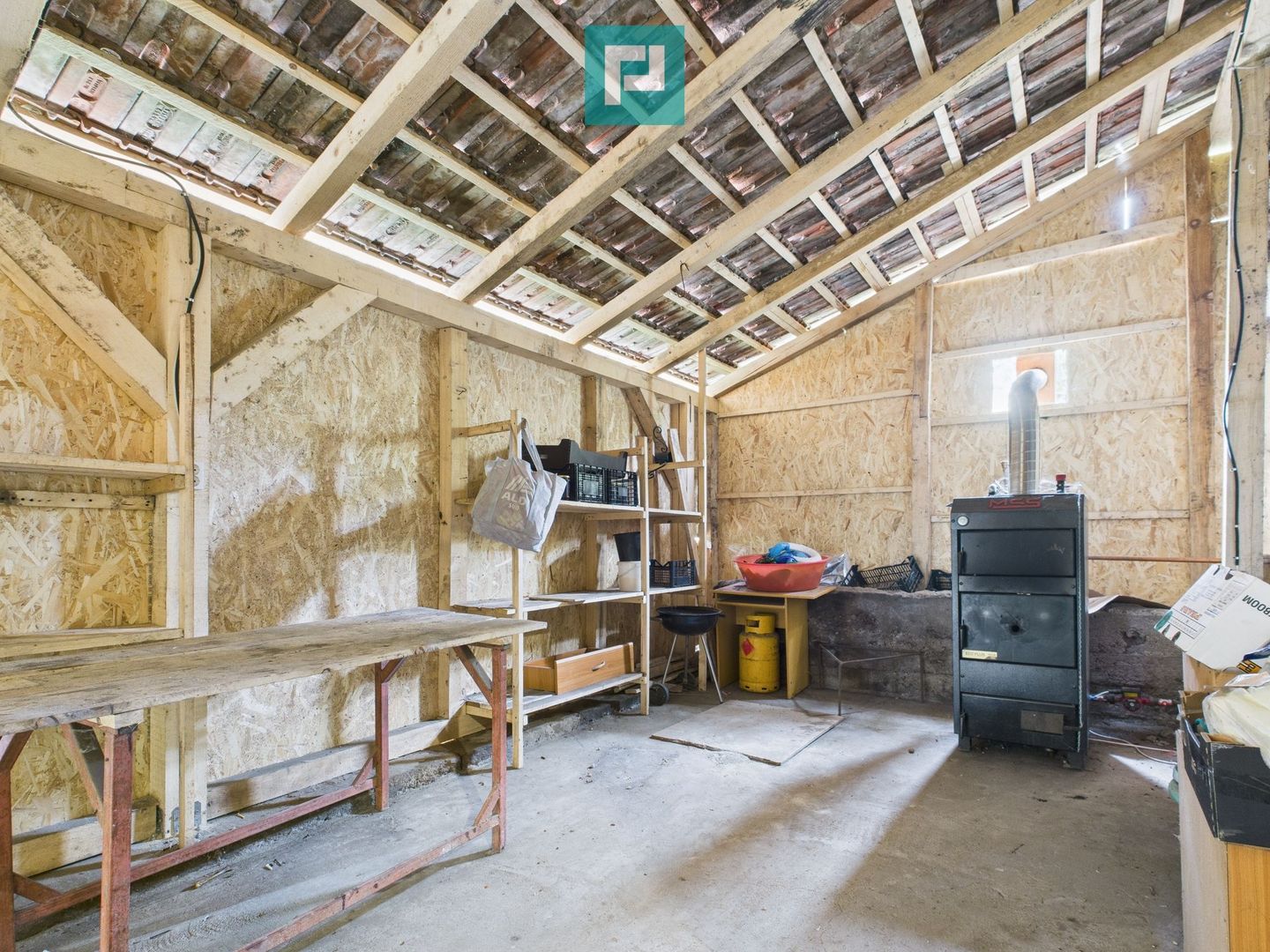 Casă individuală 90 mp, teren 719 mp în Murani - Poză 10