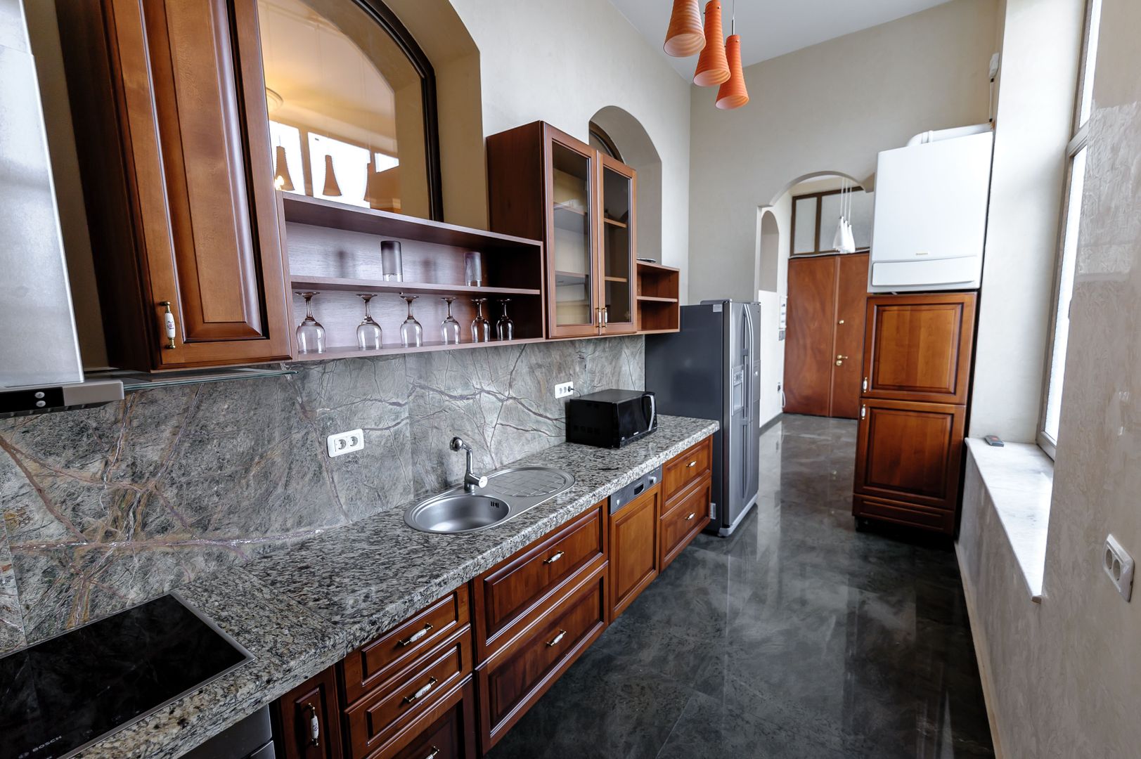 Apartament deosebit cu 4 camere, strada Cloșca - Poză 7