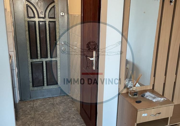 Vand garsoniera Zona Terapia - Poză 4