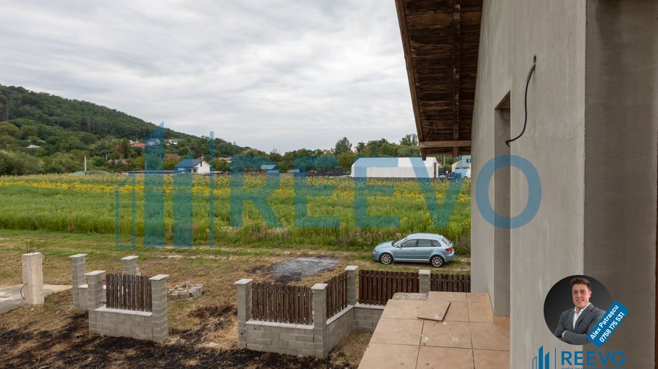 Casă/vilă de vânzare în Hemeiuș! - Poză 35