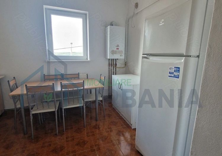 Coleg de apartament în zona Blocuri Păcurari, Iași – 250 euro - Poză 4