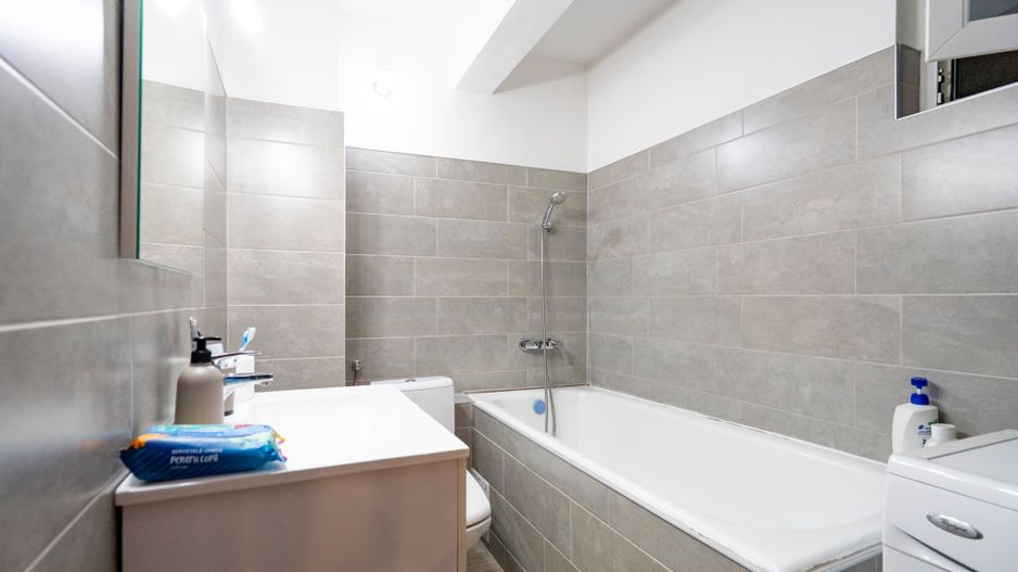 Apartament mare 3 camere 2 bai Decebal Dacia - Poză 4