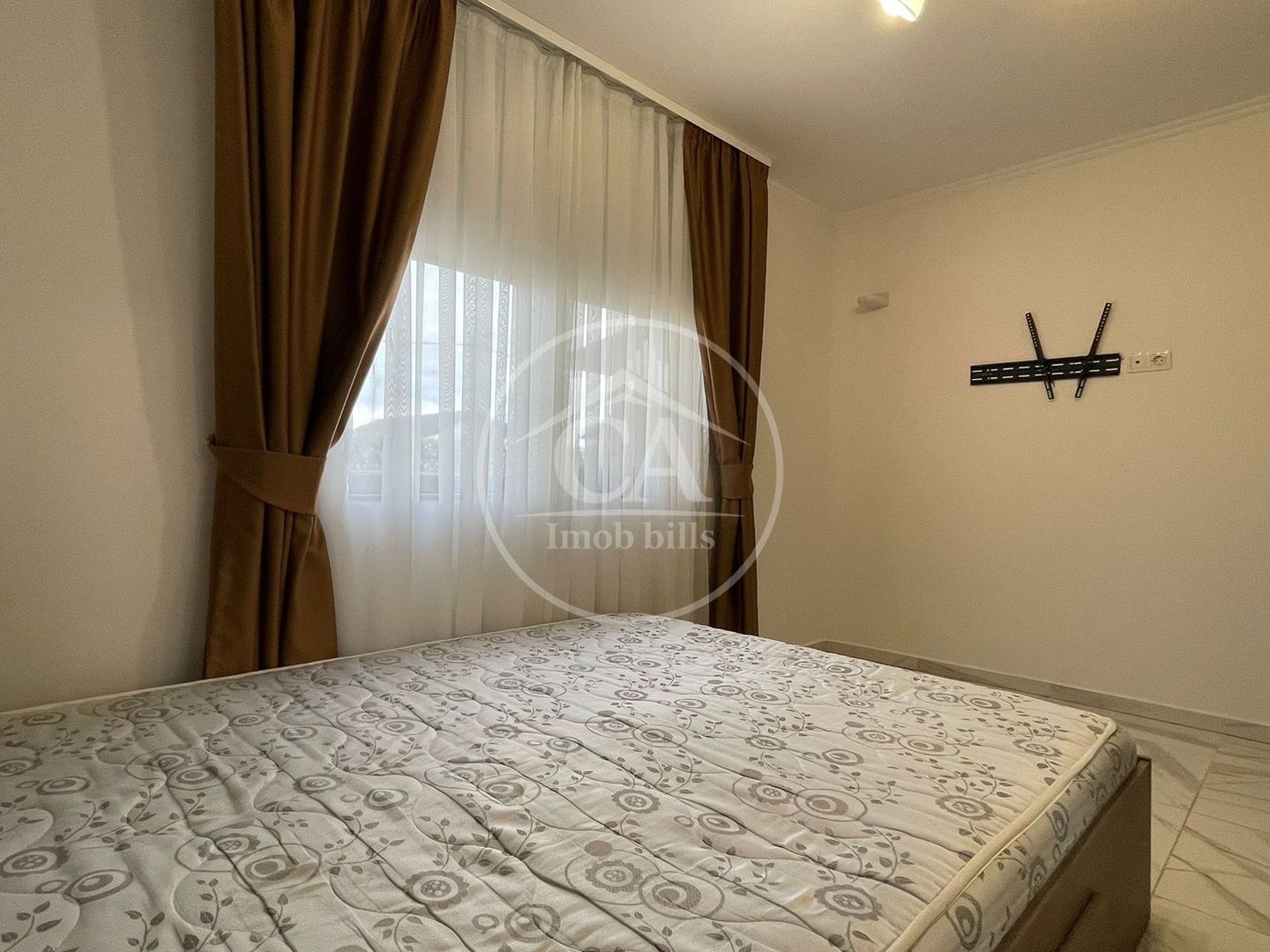 Casă de vanzare  cu 4 camere în Santandrei, Oradea. - Poză 6