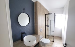 1\2 Duplex Utvin P+E,5 Camere,2 Bai,Toate Utilitatile - Poză 5