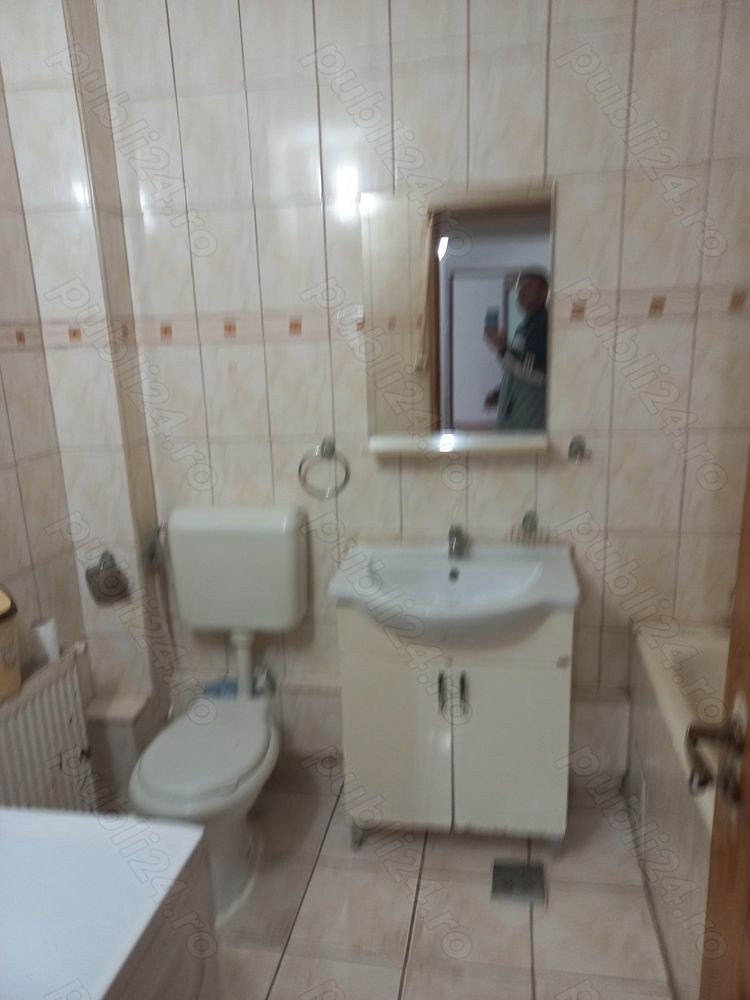 Ag BRASADAS vinde apt 2 cam etaj 4/4 în Micro 17. - Poză 5