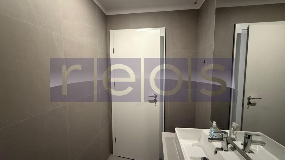 INCHIRIERE 4 CAMERE | ONE NORTH LOFT | MOBILAT SI UTILAT LUX | LOC PARCARE | - Poză 36