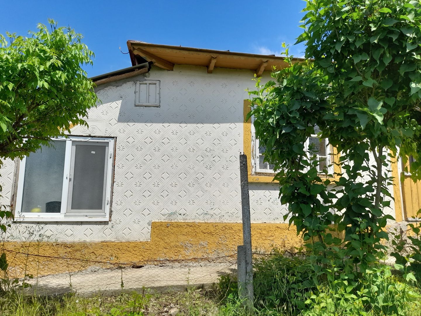 Casă cu teren de 1.470 mp de vânzare – Fântânele, Scânteiești - Poză 1