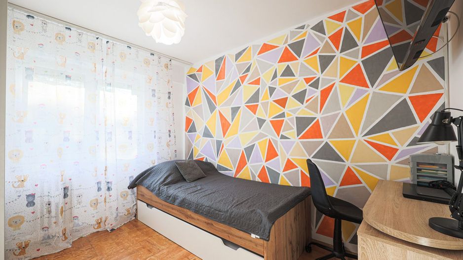 VANDUT Apartament cu 2 camere la etaj 3 Calea Romanilor - Poză 1