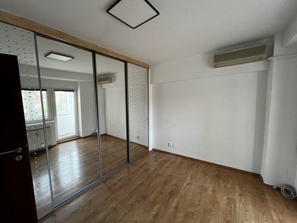 Apartament spatios Decebal - Poză 1