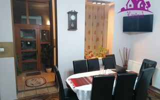 Casa si curte zona centrala - Poză 7