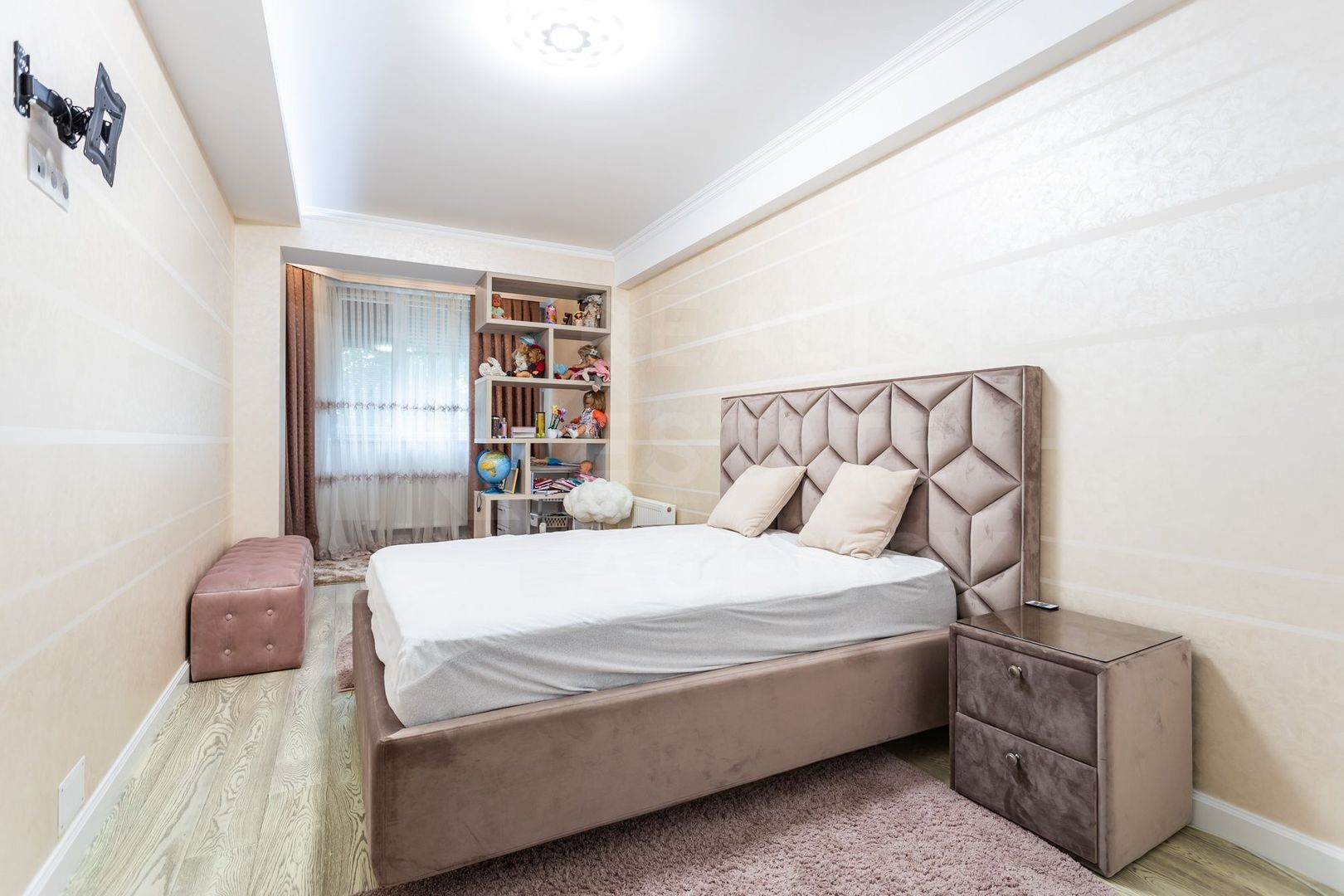 Vânzare, apartament, 4 camere + living, str. Alba Iulia, Buiucani - Poză 9