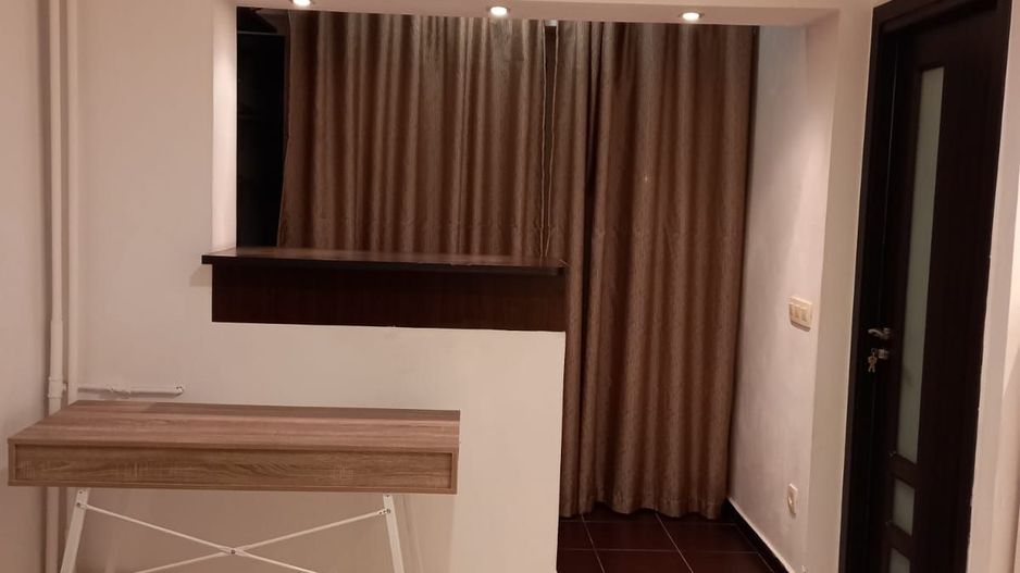 GARSONIERA - CRANGASI, BUCATARIE INCHISA, MOBILAT/UTILAT MODERN - Poză 3