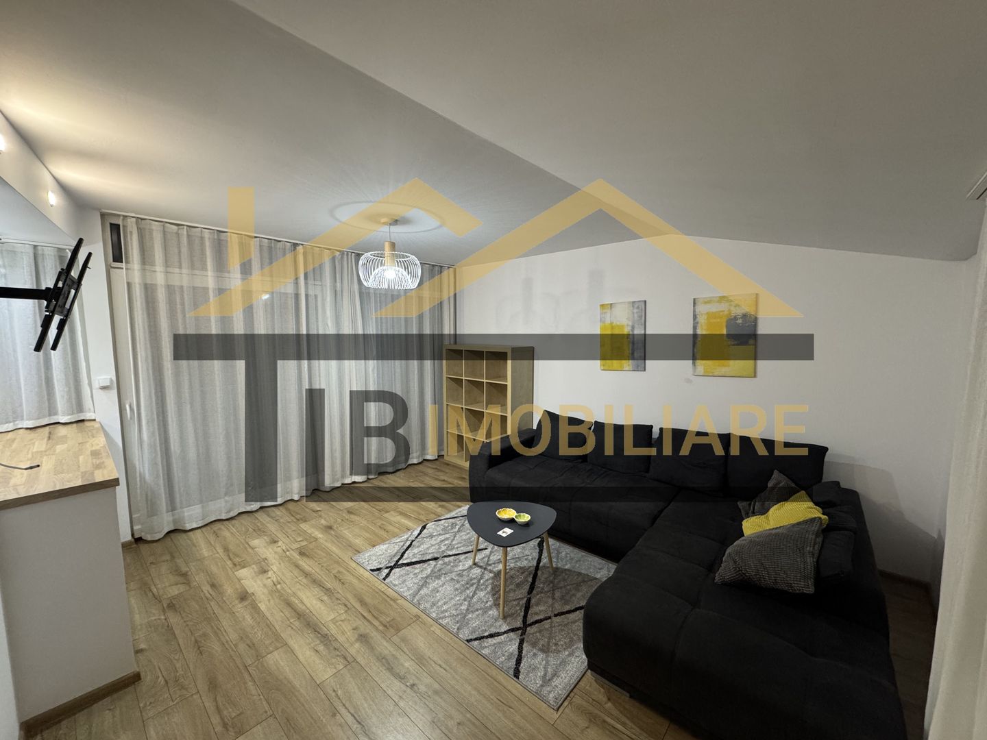 Apartament cu 3 camere, 120 mp, Zona Piata Armatei - Poză 2