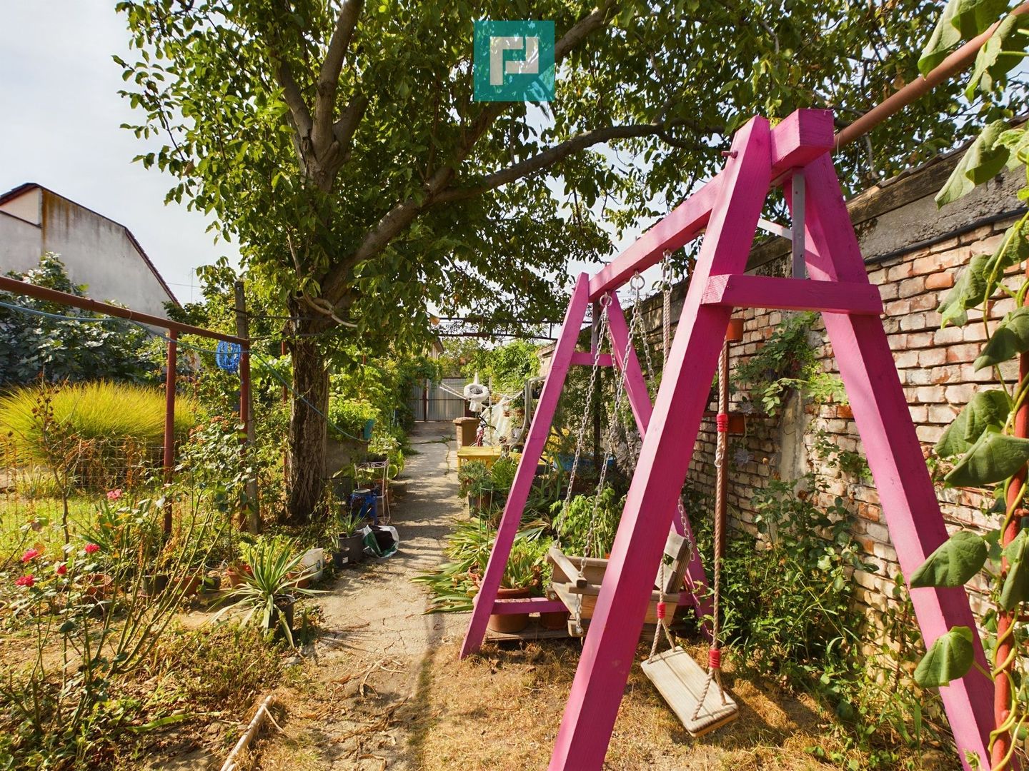 Apartament la casă - 3 camere, Pârneava - Poză 17