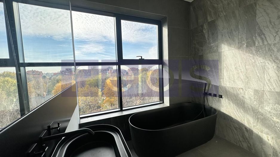 DE VANZARE PENTHOUSE 200MP | 4 CAMERE | DESIGN DEOSEBIT | FINISAJE LUX - Poză 24