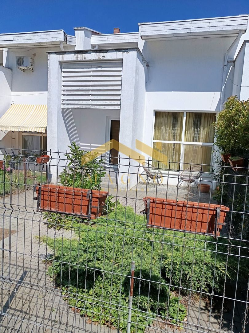 CASA SPATIOASA CU 4 CAMERE CARTIER GRADISTE - Poză 6