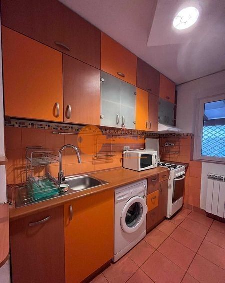 2 camere la 450m de metrou Gorjului - Poză 5