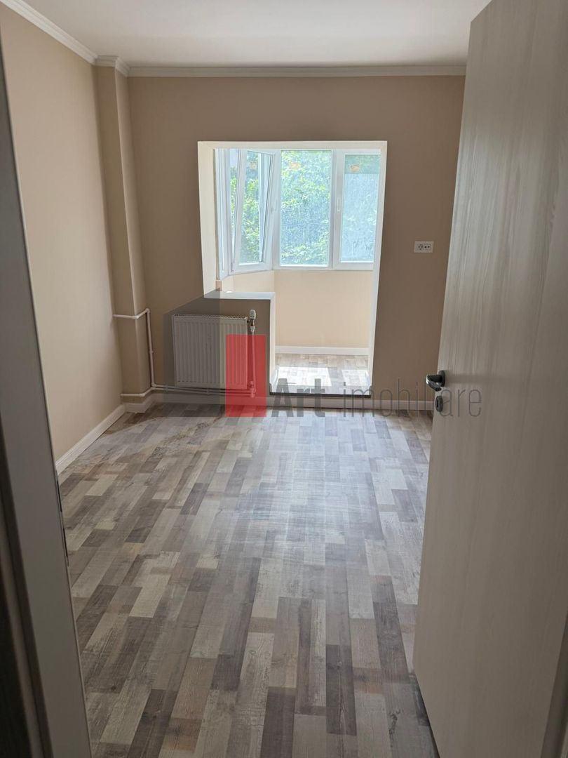 Vânzare apartament decomandat 3 camere Șos. Berceni - Spiru Haret - Poză 1