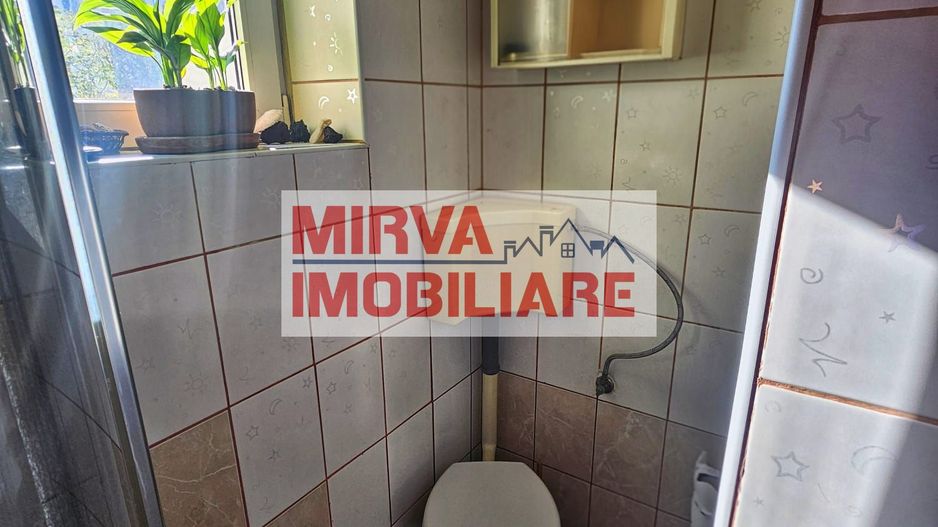 Casa P+1E+M, cu 5 camere în Cantacuzino – ideală birouri sau locuință - Poză 18