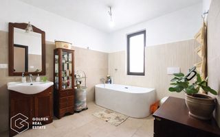 Casa practica cu 4 dormitoare, imobil eficient energetic, Via Carmina - Poză 10