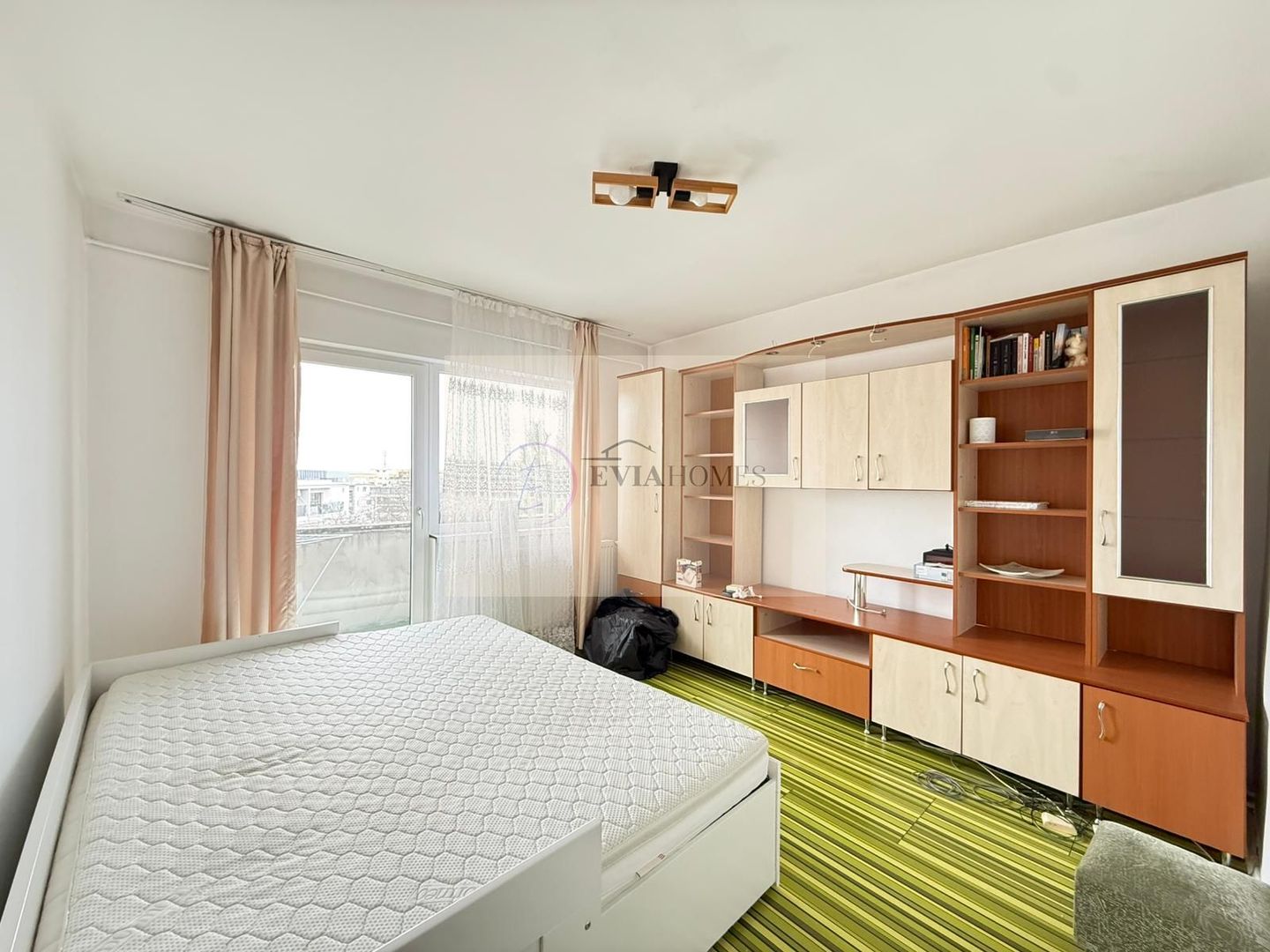 3 camere decomandate / 2 bai/ Zona Profi Zorilor - Poză 1