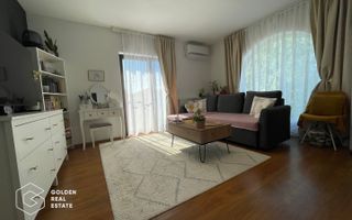 Apartament superb cu 2 camere, gradina de 50 mp, Dumbravita - Poză 1