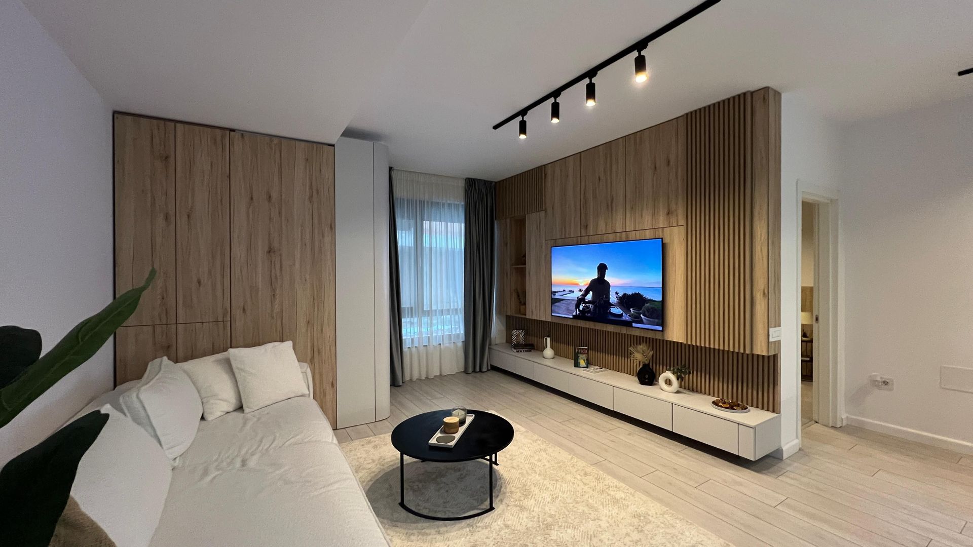 2 camere Pipera | zona Porsche Bucuresti Nord - Poză 1