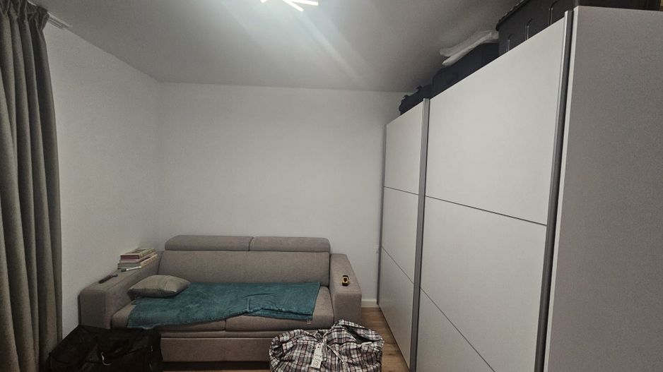 Vilă modernă, nouă, de închiriat în Micești, între Pitești și Mioveni - Poză 14