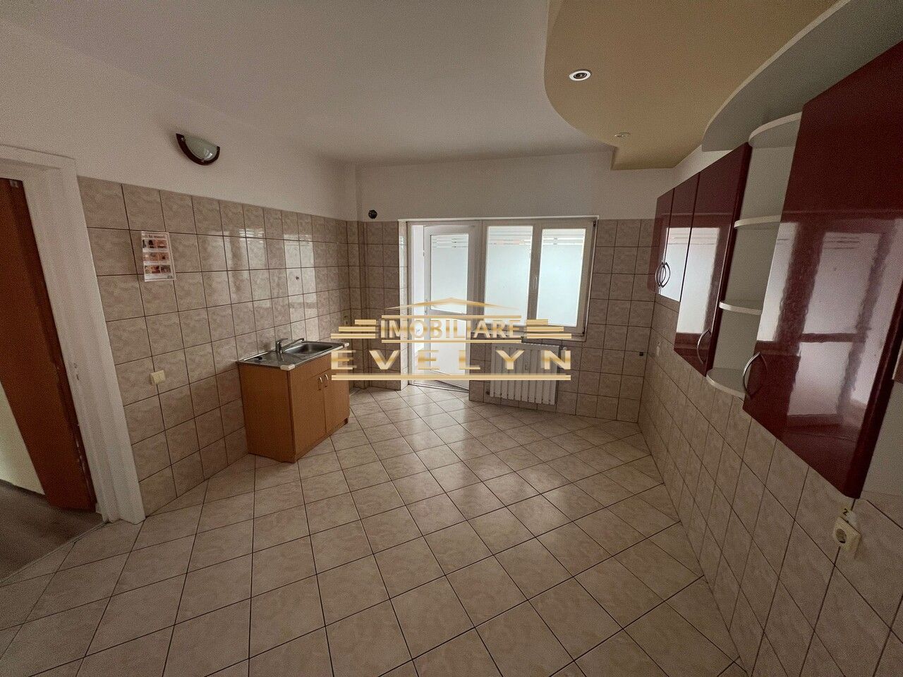Cladire Comerciala De Vanzare, Zona Bld. Mihai Eminescu, Pret 690000 Euro Negociabil - Poză 9