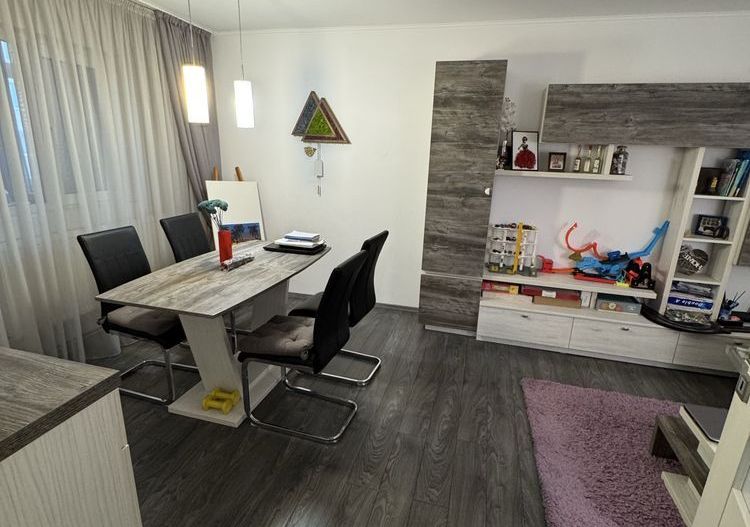 Apartament 2 camere de vanzare Gorjului - Poză 1