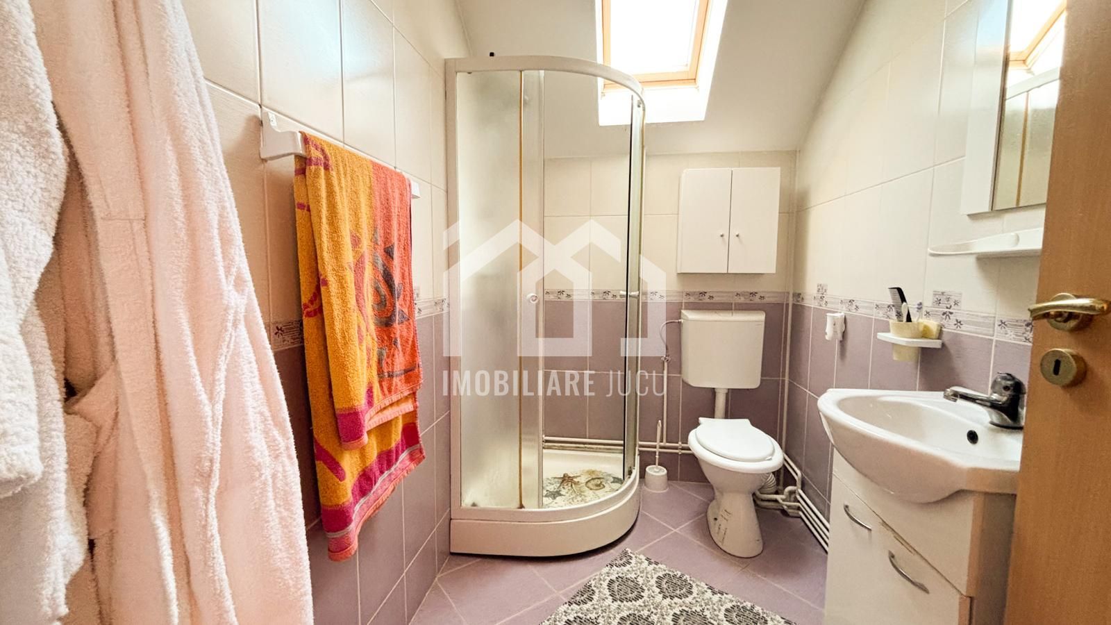 Casa la cheie, 7 camere, 256mp, teren 1700mp+livada 1100mp, Gadalin - Poză 7