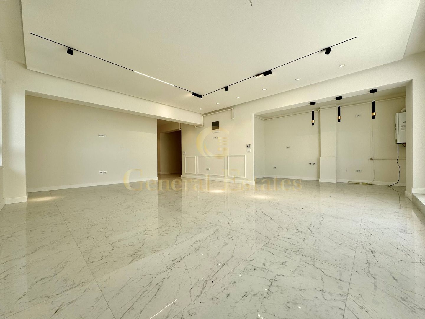 Vânzare Penthouse cu Terasă generoasă în Complexul Atrium Garden - Poză 4