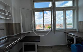 Apartament cu 3 camere de închiriat în zona Centrul Civic, Oradea - Poză 11