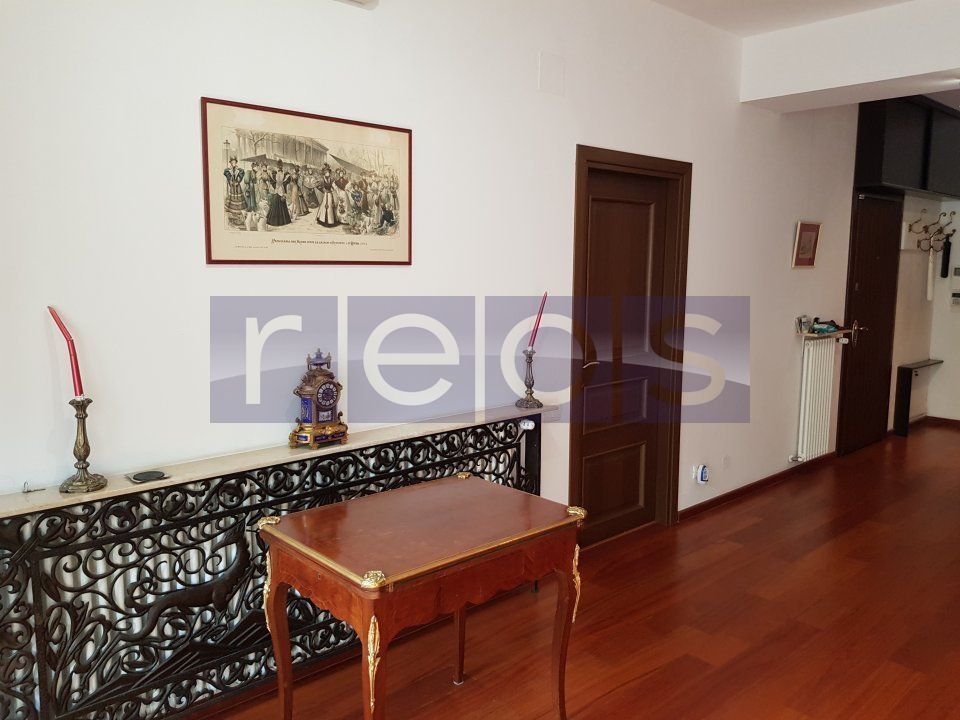 VANZARE APARTAMENT 4 CAMERE | ZONA FLOREASCA - Poză 2