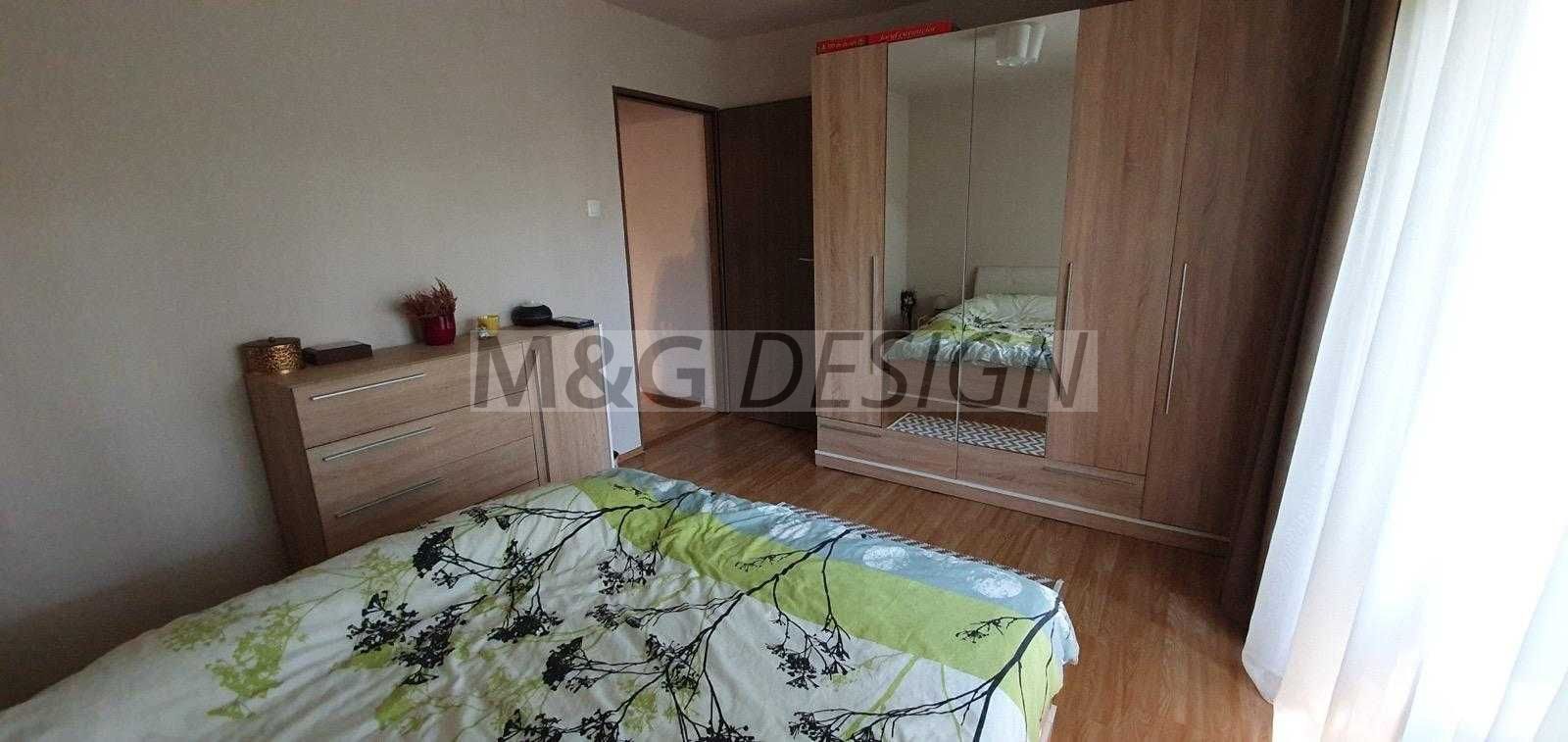 Se oferă spre vânzare un apartament cu 2 camere, Et. 1,Str Munteniei - Poză 2