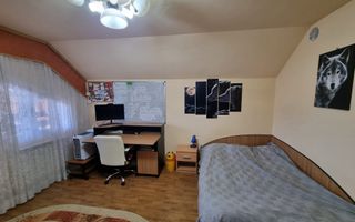 Casa - Vila - Ocnele Mari - Poză 28