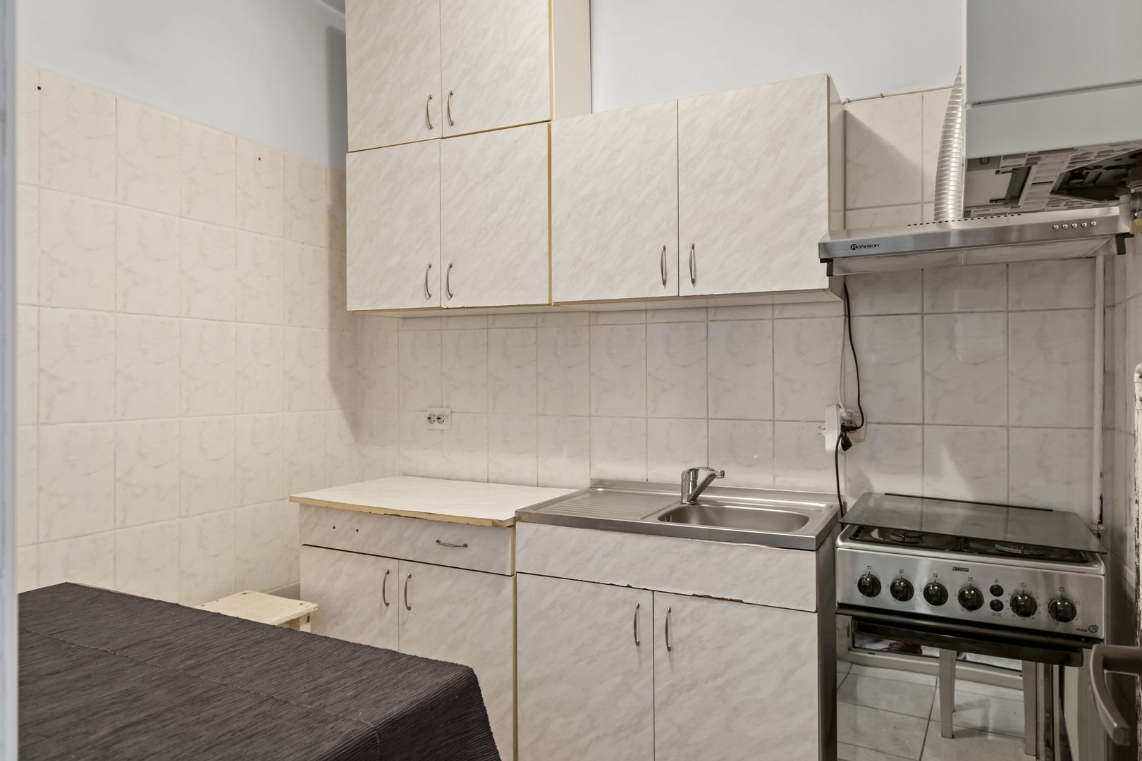 Vindem apartament la curte aproape de parcul Carol - Poză 12