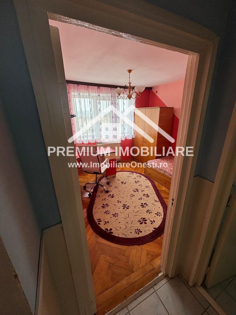 Apartament 3 camere de vanzare - Poză 4