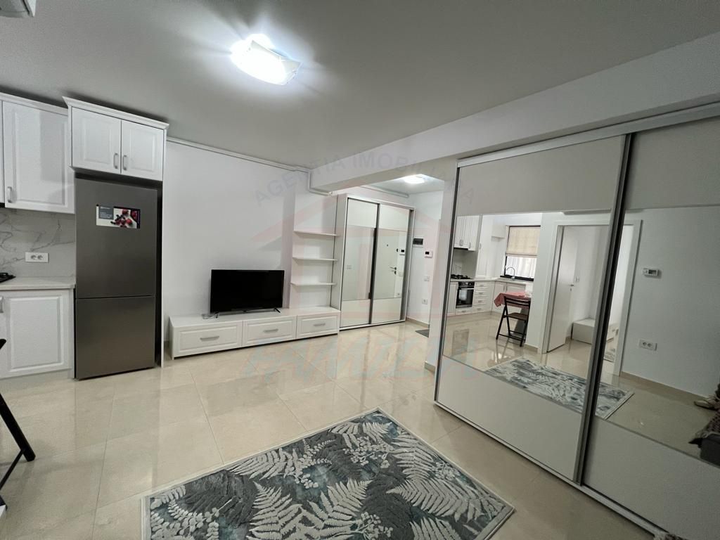 Inchiriem studio in Micro 17 , etaj 2 bloc ROKA, parcare privata, - Poză 20