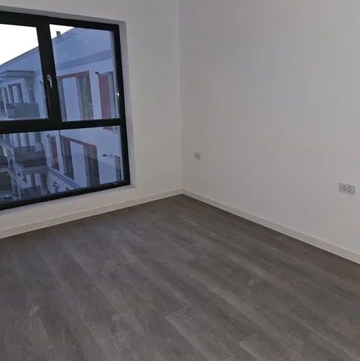 Apartament cu 2 camere de vanzare - Exigent Plaza, Metrou Lujerului - Poză 6