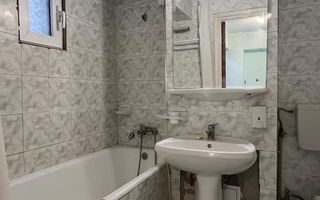 3 camere | metrou Obor in fata scarii - Poză 8